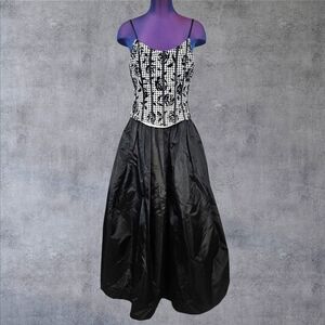 Vintage Bari-Jay Black & White Floral Corset Ball Gown Size 12 Women's V14